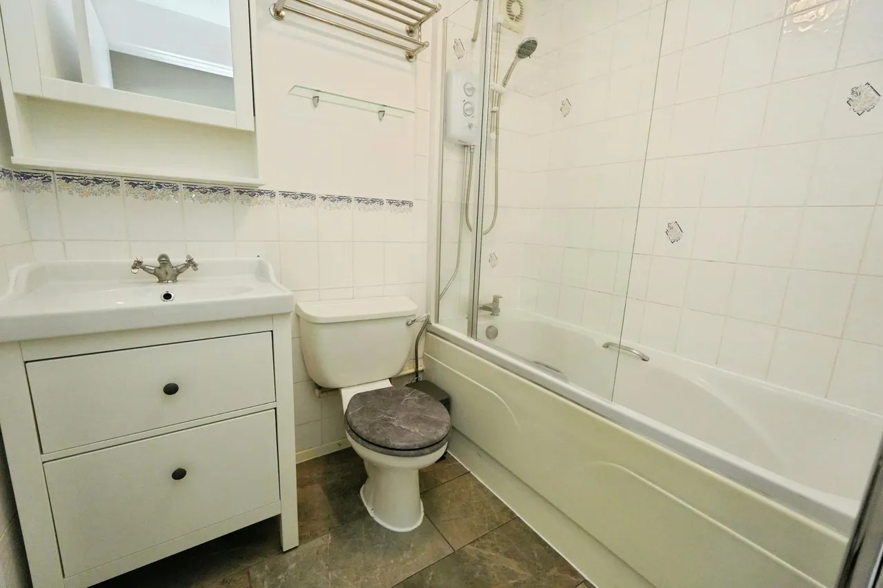 Humphrey Middlemore Drive, Harborne, B17, photo 10