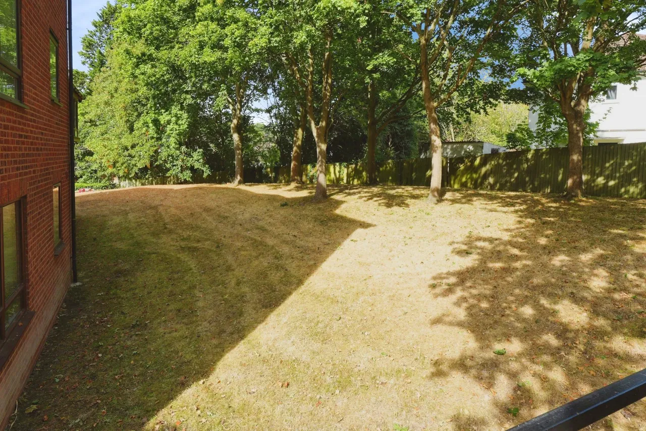 Humphrey Middlemore Drive, Harborne, B17, photo 11