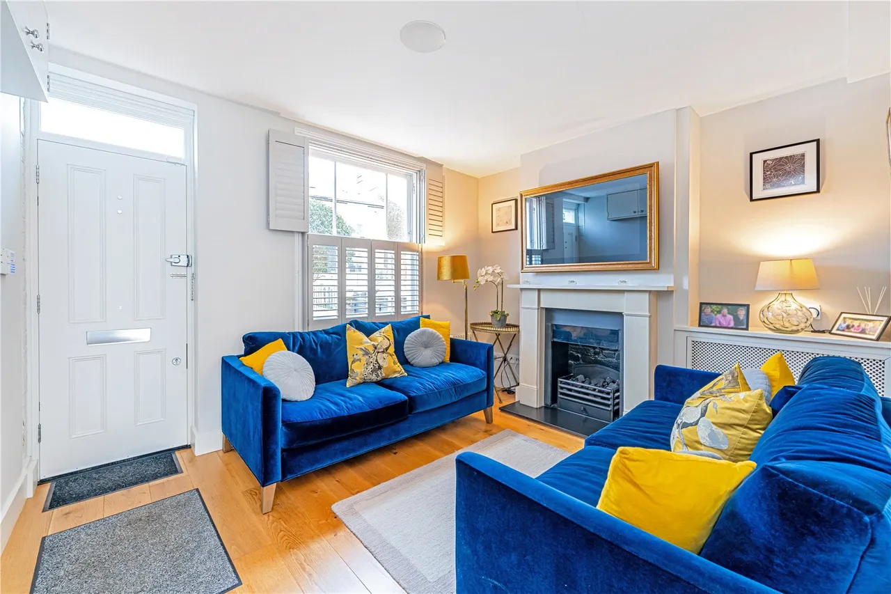 St Margarets Grove, St Margarets Village, London, TW1 1JG, photo 3