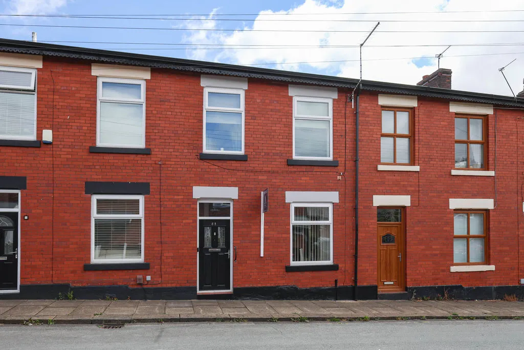 3 bed house for sale — Rosehill Street, Heywood OL10 3DA