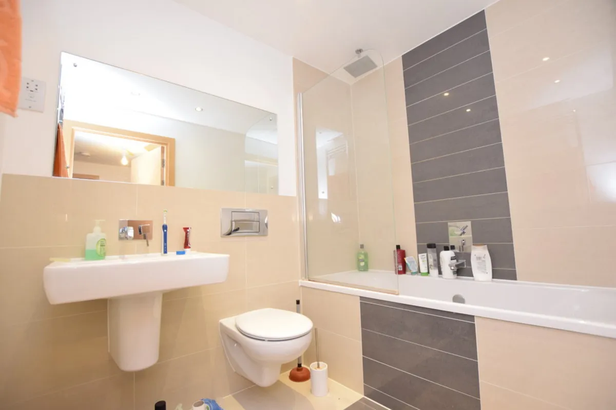 Ship Wharf, Essex, Colchester, CO2 8YS, photo 6