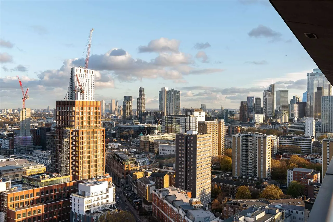 City Road, London, EC1V 1AF, photo 6