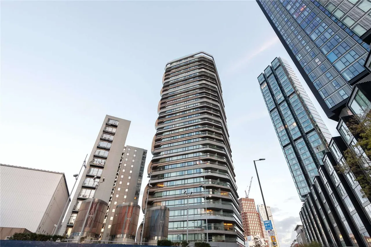 City Road, London, EC1V 1AF, photo 2