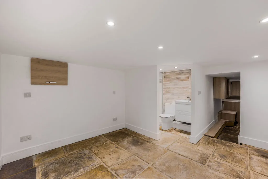Halifax Road, Littleborough OL15 0HZ, photo 6