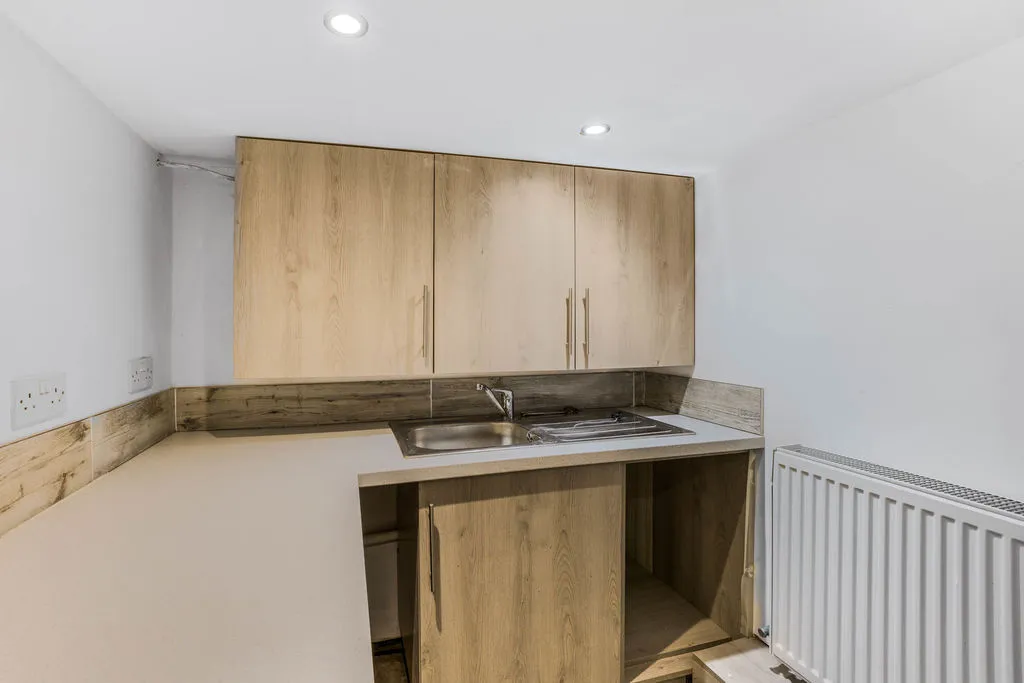 Halifax Road, Littleborough OL15 0HZ, photo 9