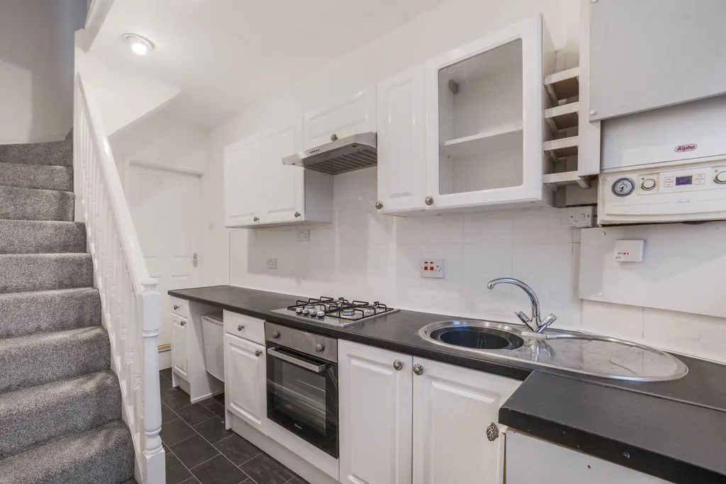 Halifax Road, Littleborough OL15 0HZ, photo 4