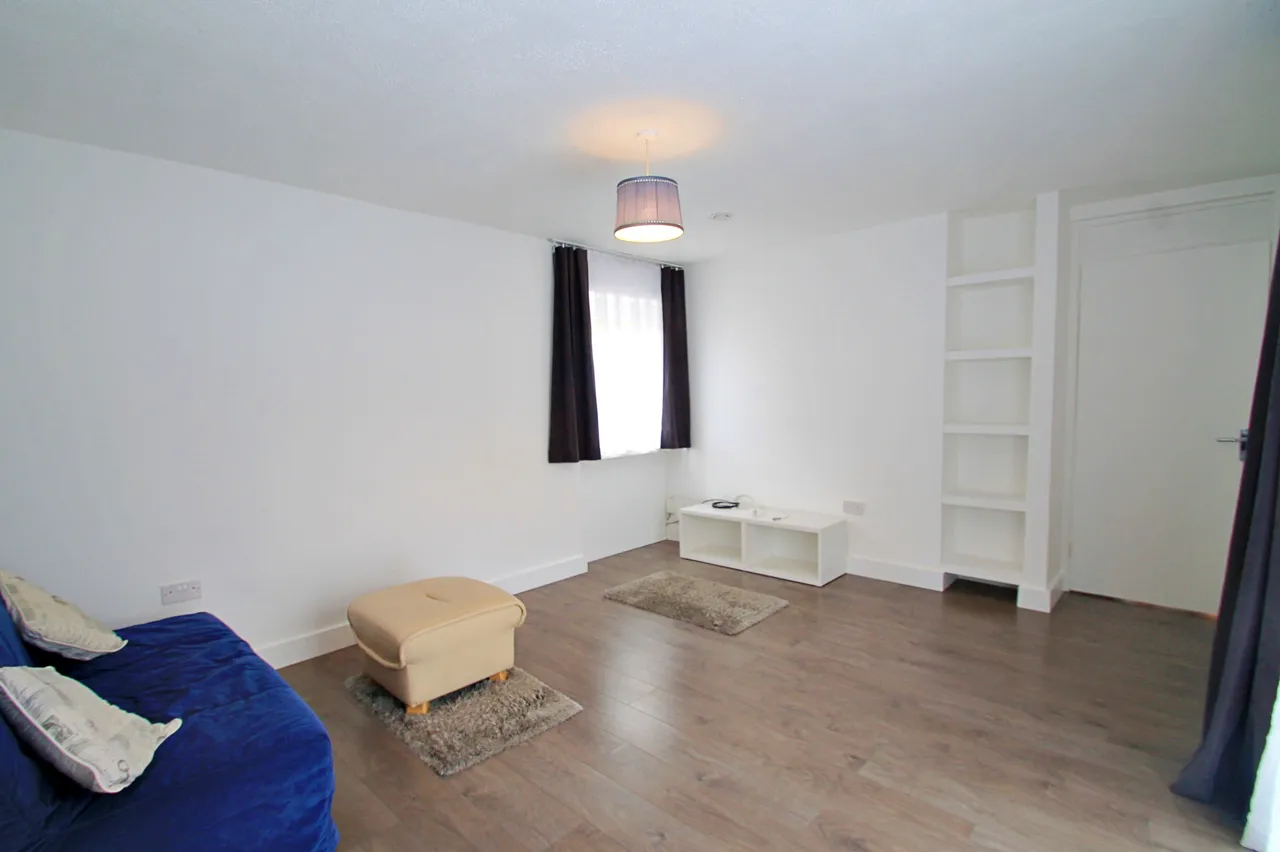 Charles Crescent, Harrow, HA1, photo 5