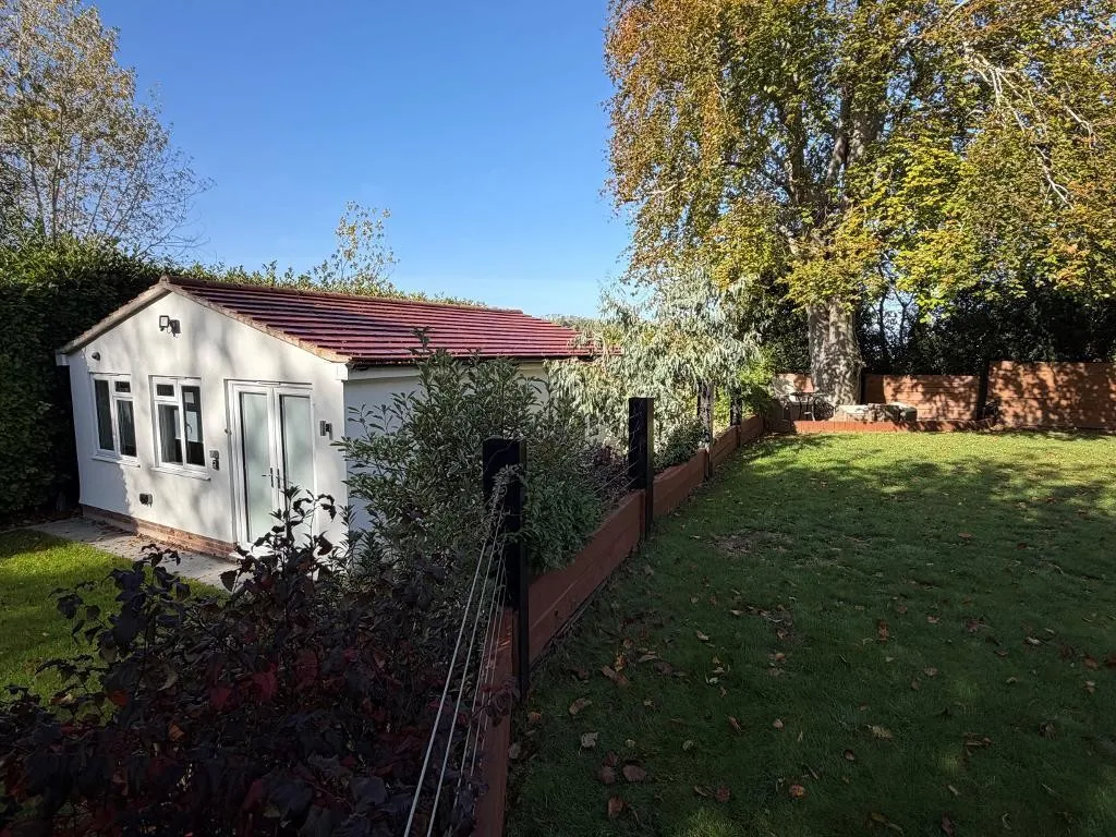 Westhall Road, Warlingham, photo 20
