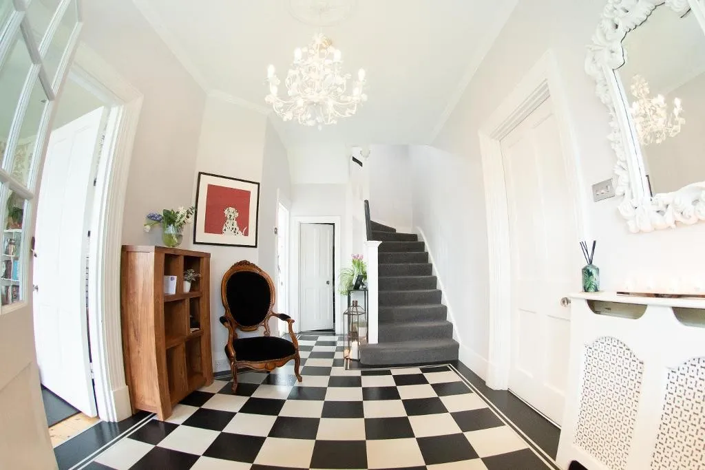 Westhall Road, Warlingham, photo 10