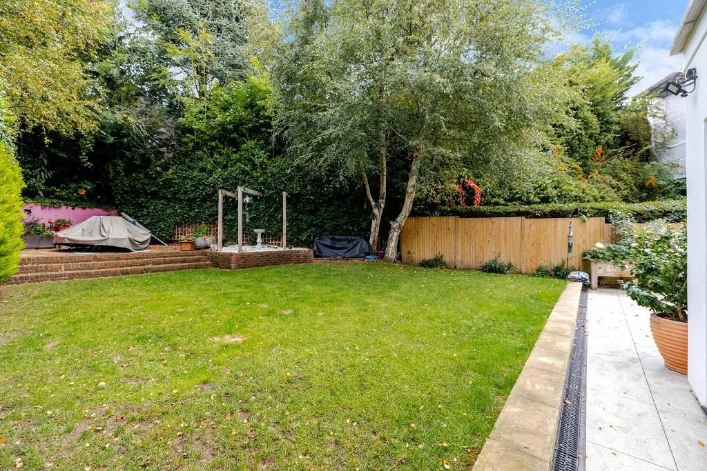 Westhall Road, Warlingham, photo 67