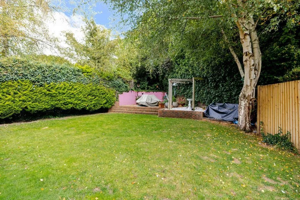 Westhall Road, Warlingham, photo 66