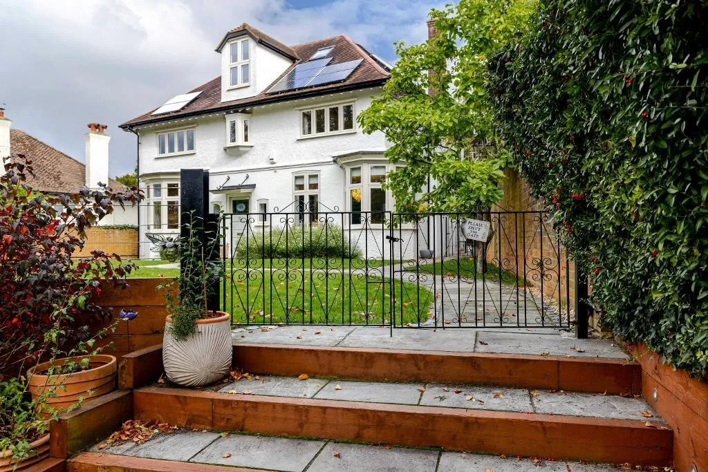 Westhall Road, Warlingham, photo 62