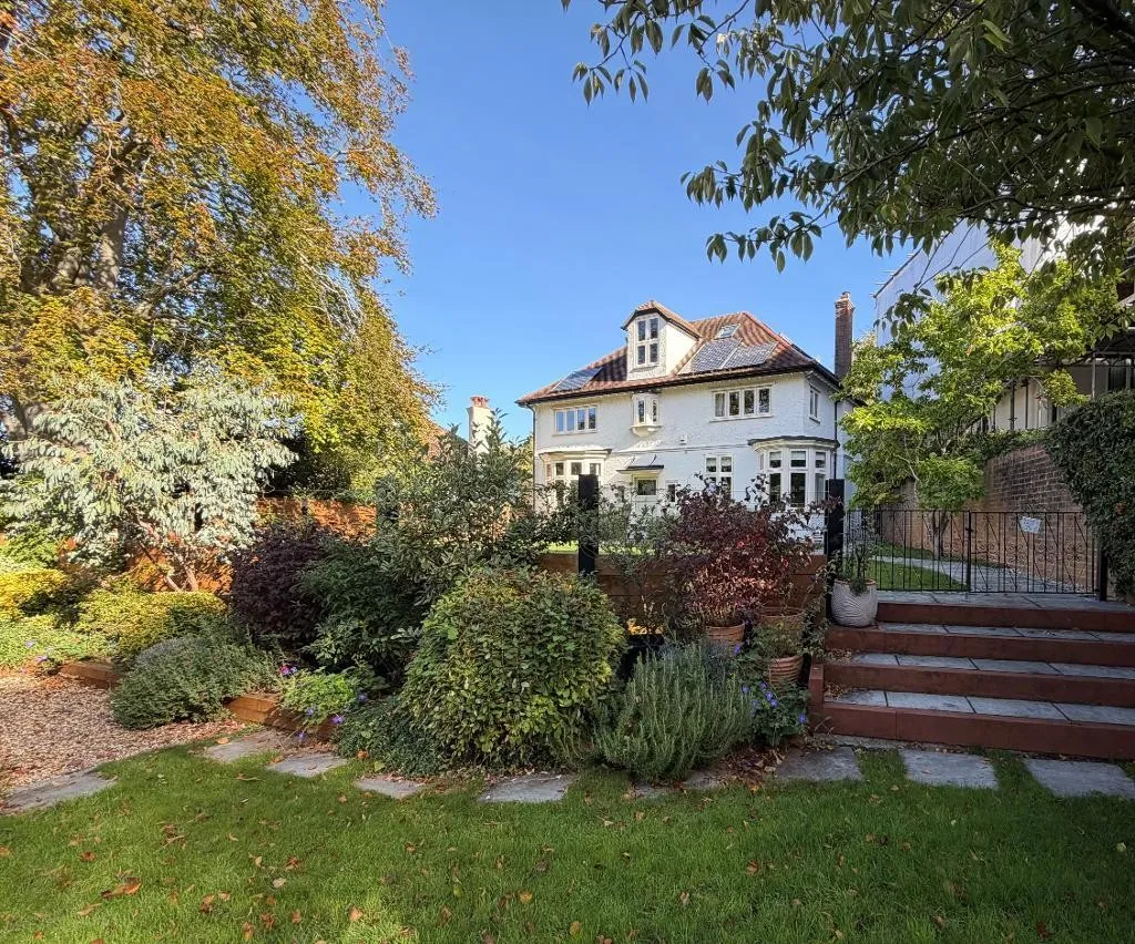 4 bed house for sale, Westhall Road, Warlingham