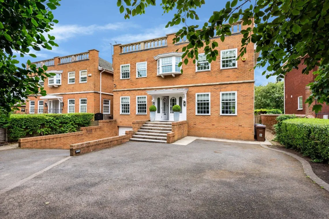 4 bed house for sale, Granville Road, Southport, PR8