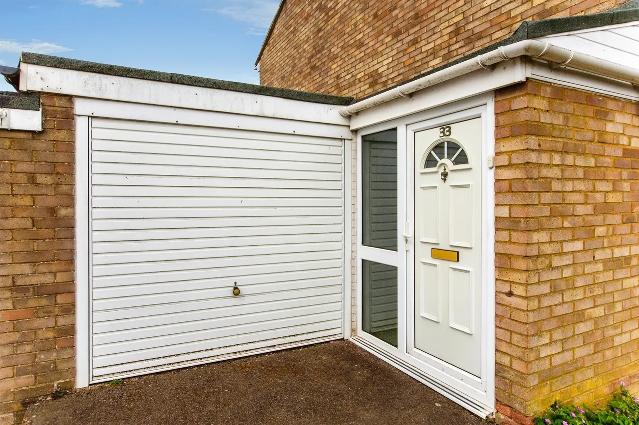 Hamlet Close, Huntingdon, PE29, photo 14