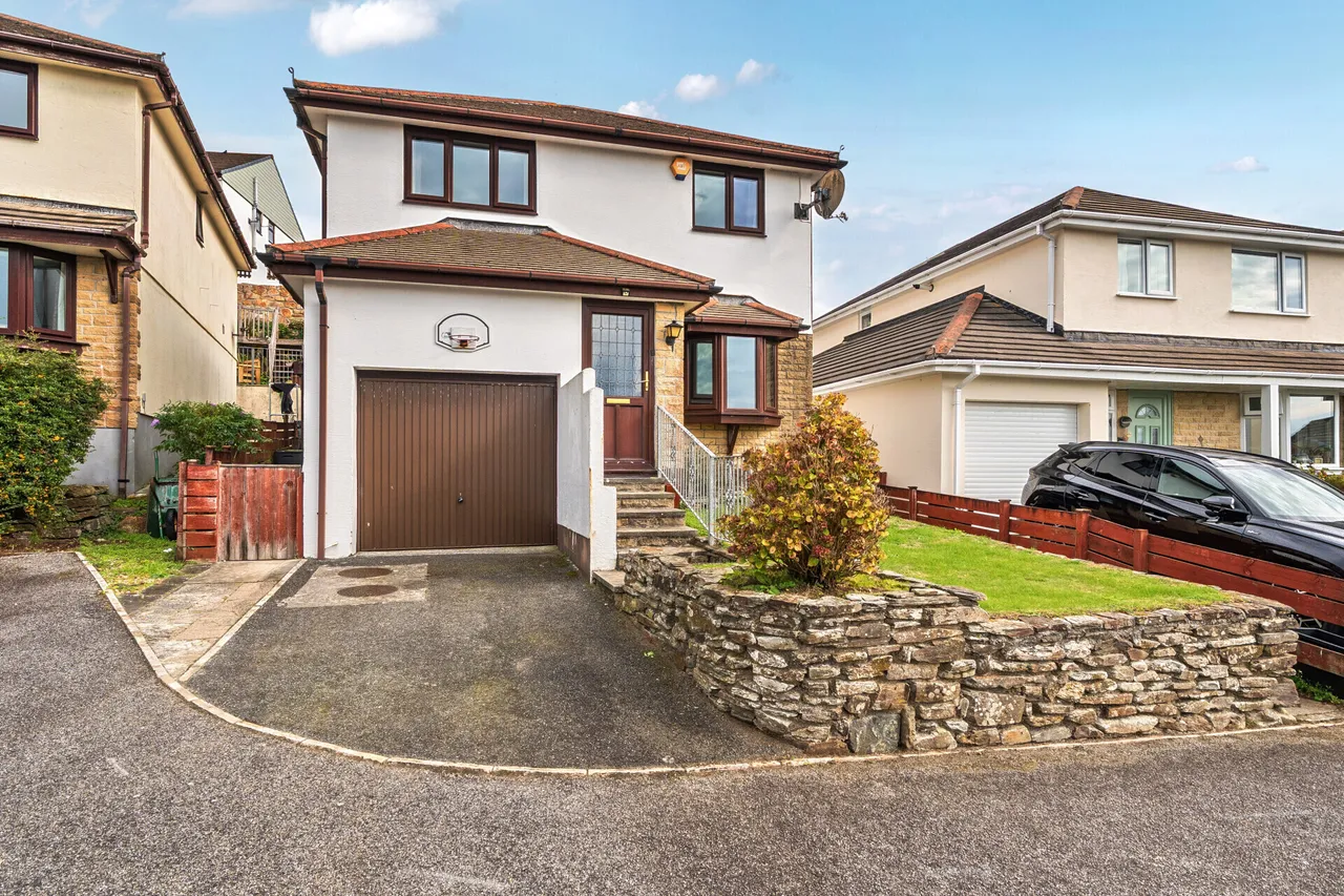 3 bed property for sale, Gweal Wartha, Helston, TR13