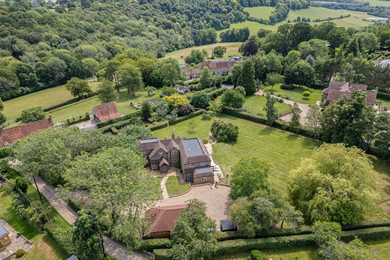 Grays Lane, Ibstone, HP14, photo 28