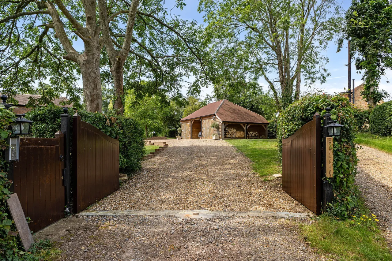 Grays Lane, Ibstone, HP14, photo 31