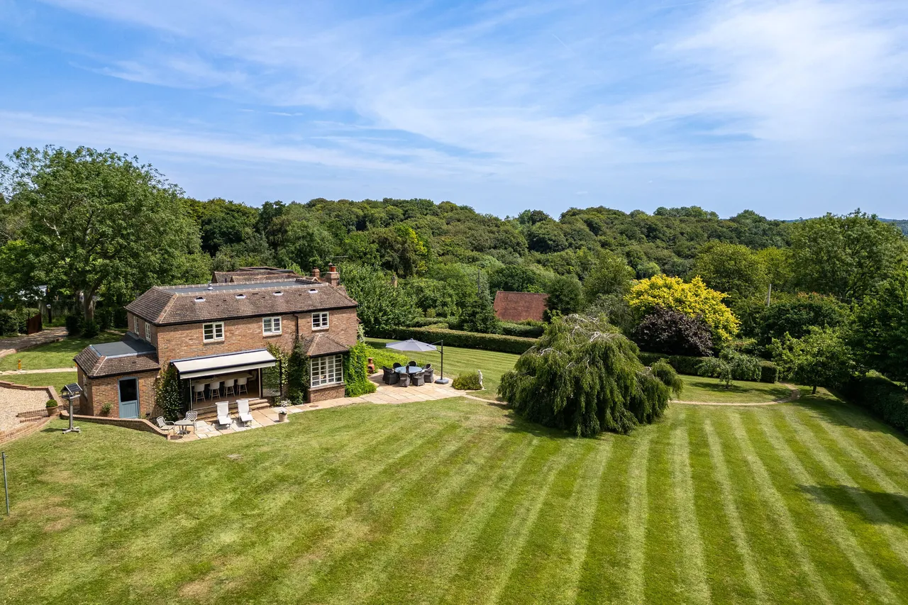 Grays Lane, Ibstone, HP14, photo 25