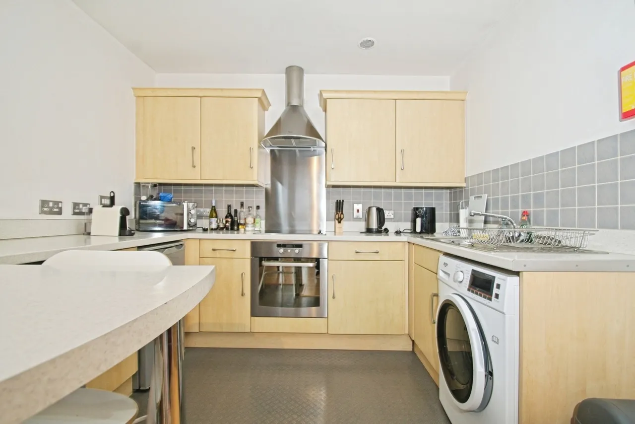 Heol Staughton, Cardiff Bay, CF10, photo 5