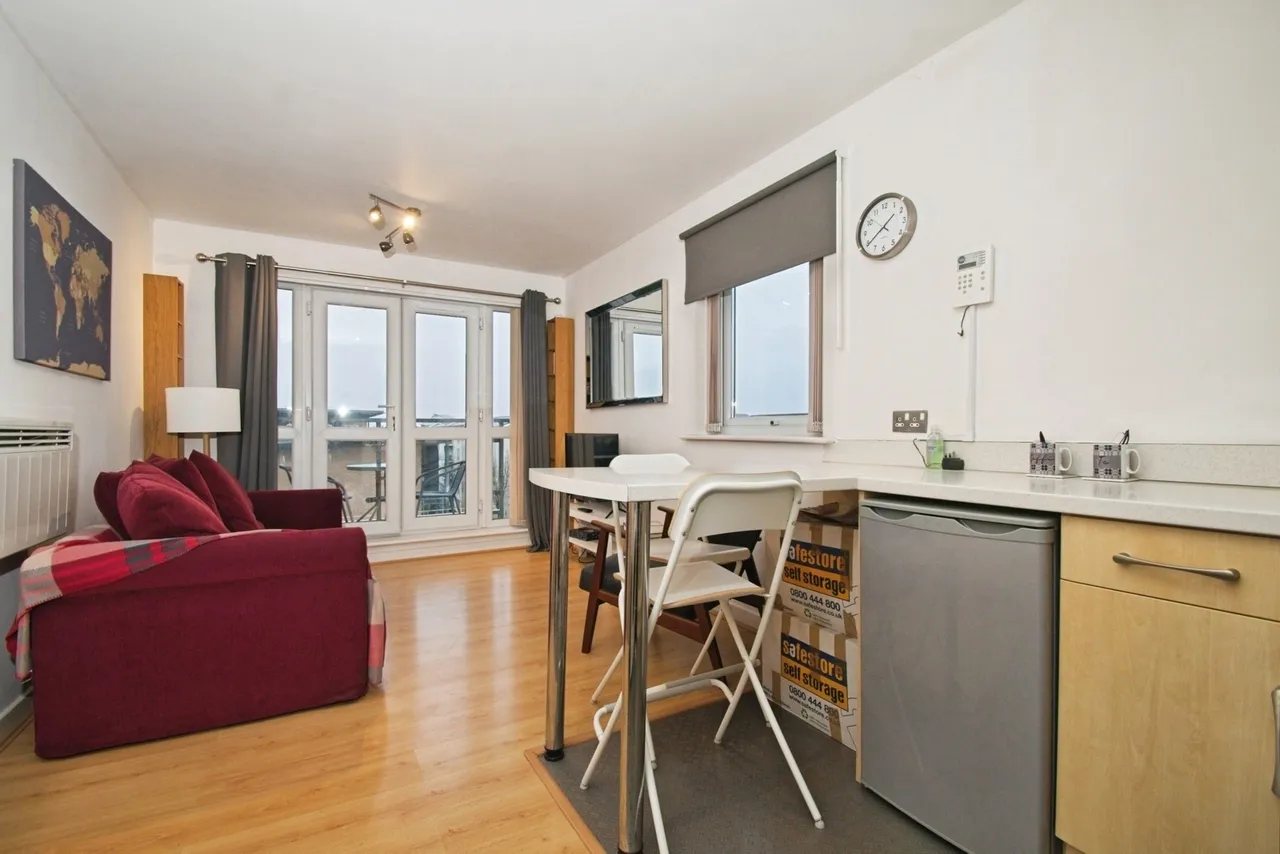 Heol Staughton, Cardiff Bay, CF10, photo 16