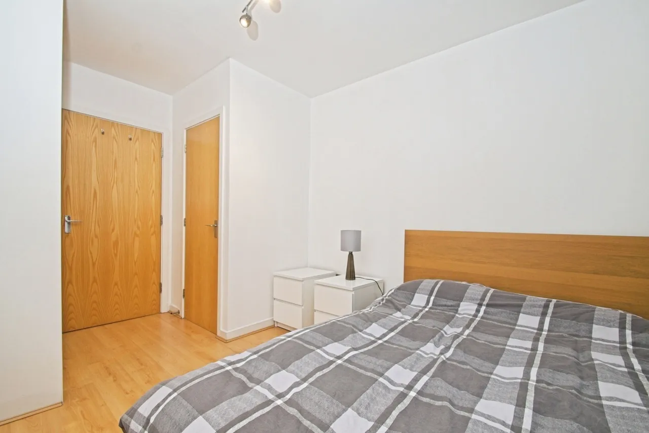 Heol Staughton, Cardiff Bay, CF10, photo 20