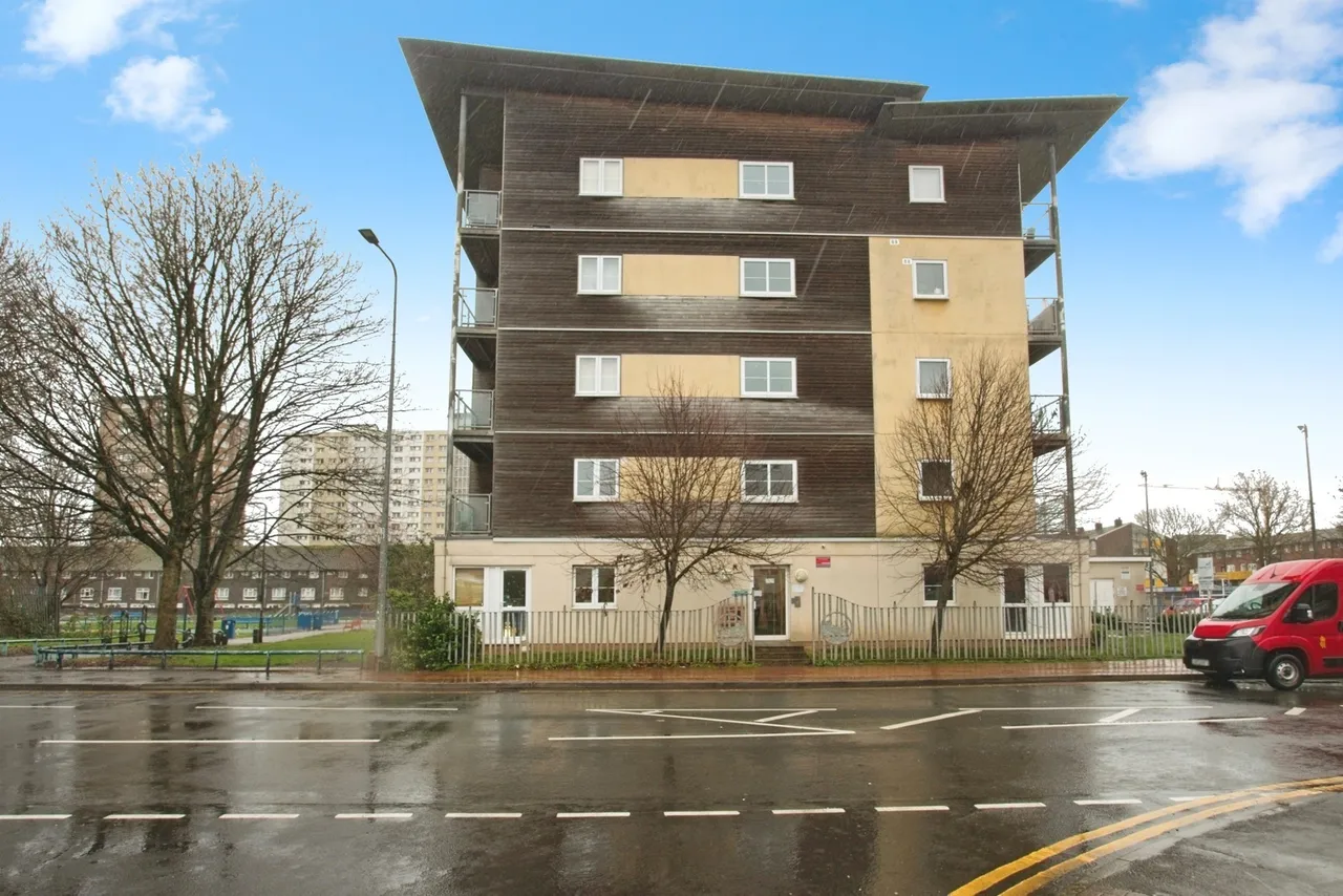Heol Staughton, Cardiff Bay, CF10, photo 21