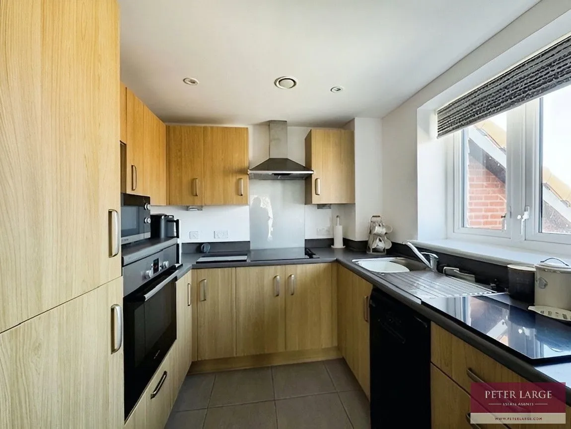 Sandy Lane, Prestatyn, Denbighshire, LL19 7AX, photo 4