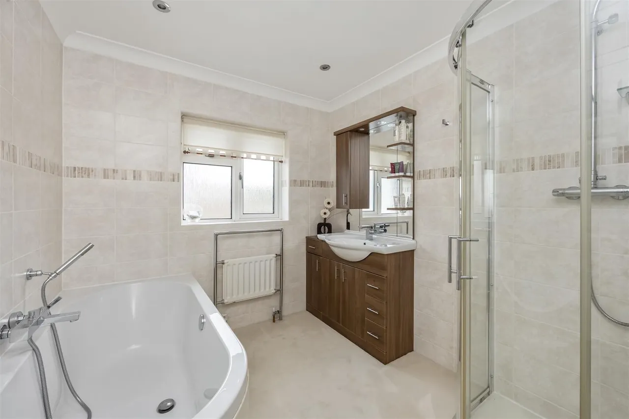 Arlington Close, Goring-By-Sea, Worthing, photo 21