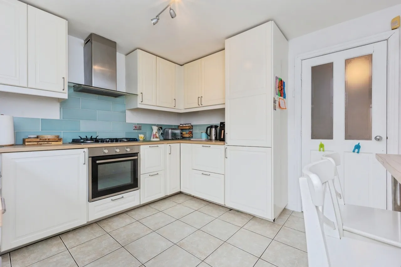 Kirkstall Road, Urmston, Manchester, Greater Manchester, M41, photo 6