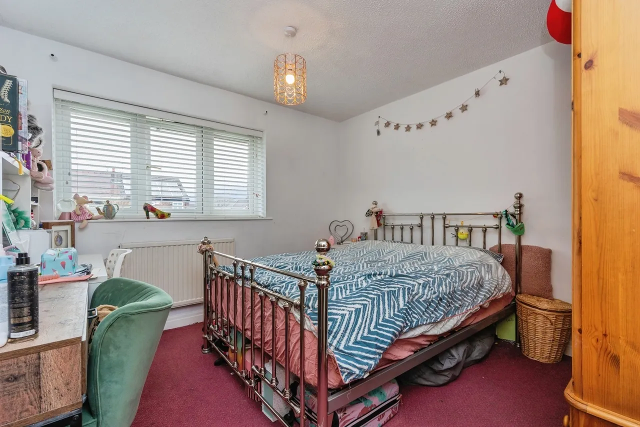 Kirkstall Road, Urmston, Manchester, Greater Manchester, M41, photo 11