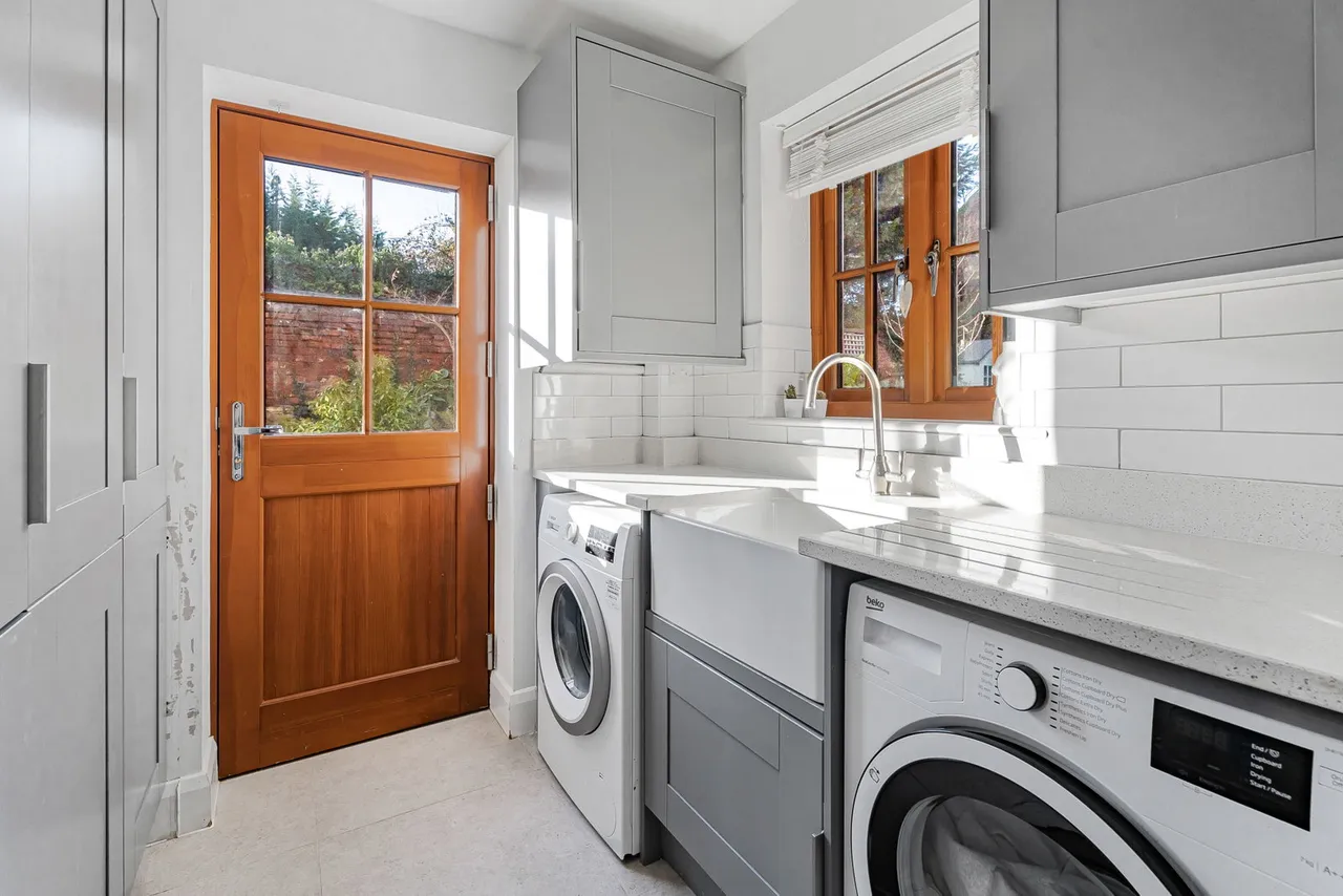 Reindeer Court, Potterspury, NN12, photo 19