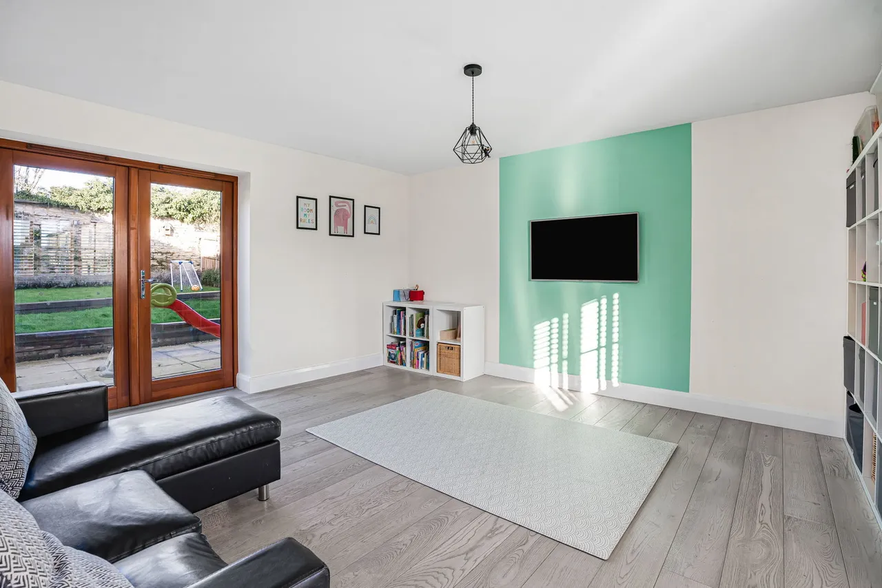 Reindeer Court, Potterspury, NN12, photo 5