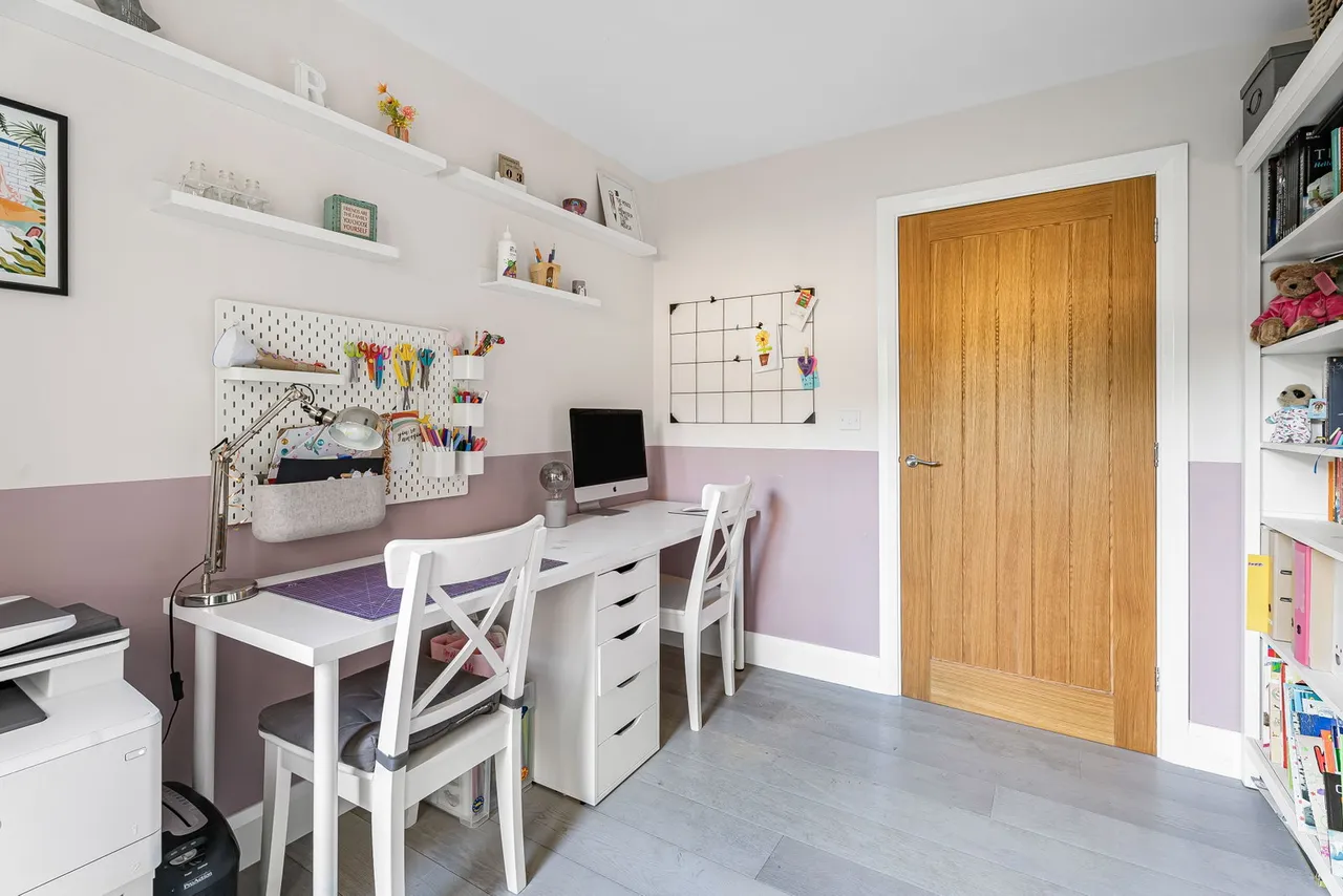 Reindeer Court, Potterspury, NN12, photo 7