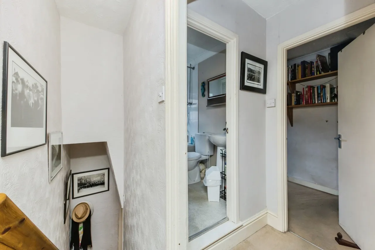 Pierce Street, Macclesfield, Cheshire, SK11, photo 12