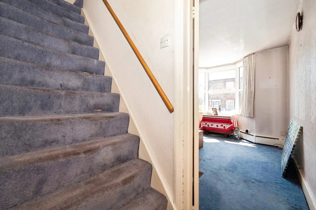 Anyards Road, Cobham, KT11, photo 7
