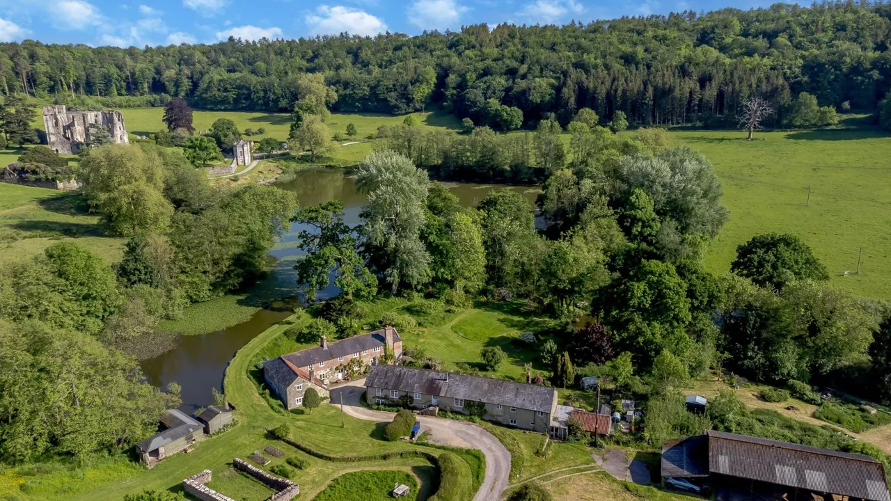 7 bed house for sale, Old Wardour, Tisbury, SP3