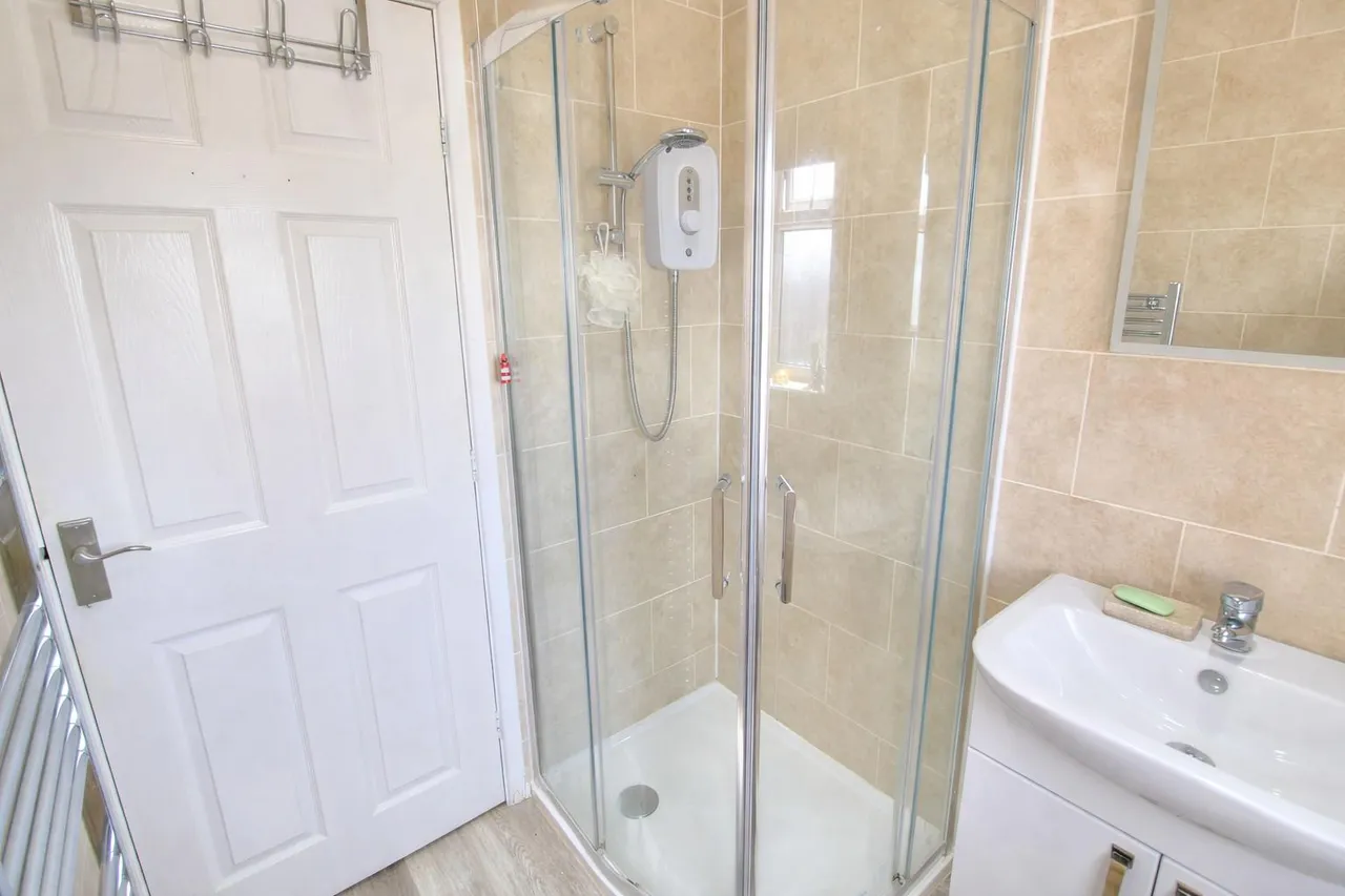Hill Street, Upper Gornal, DY3, photo 12