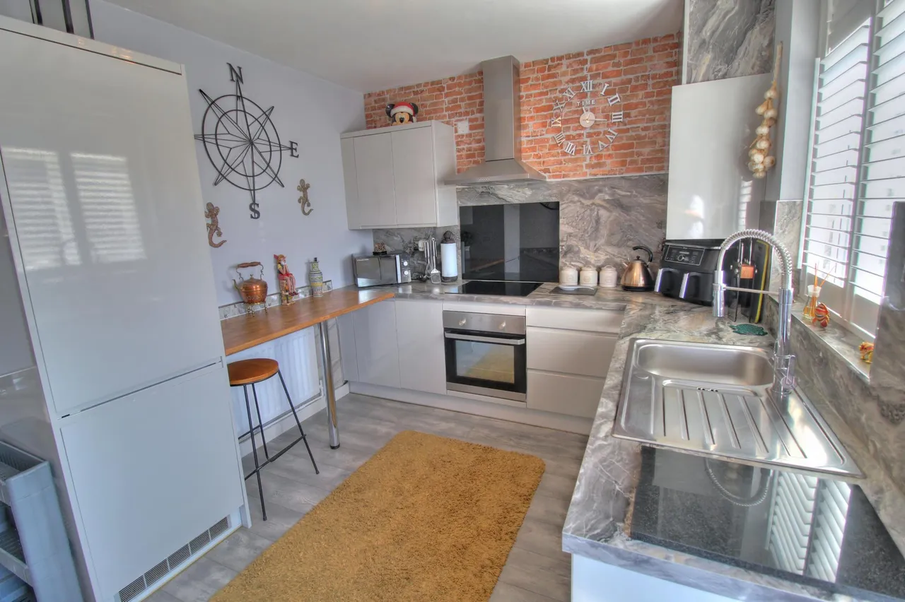 Hill Street, Upper Gornal, DY3, photo 5