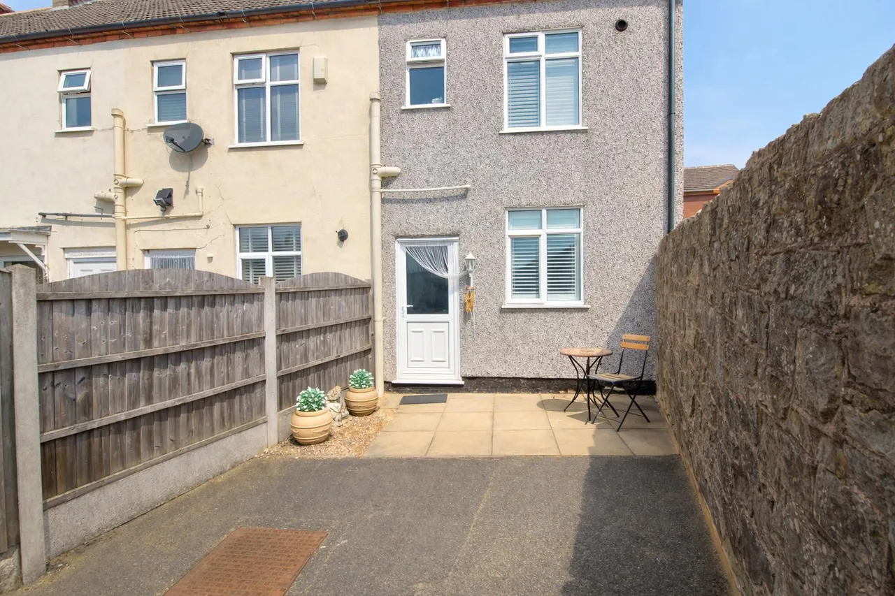 Hill Street, Upper Gornal, DY3, photo 14