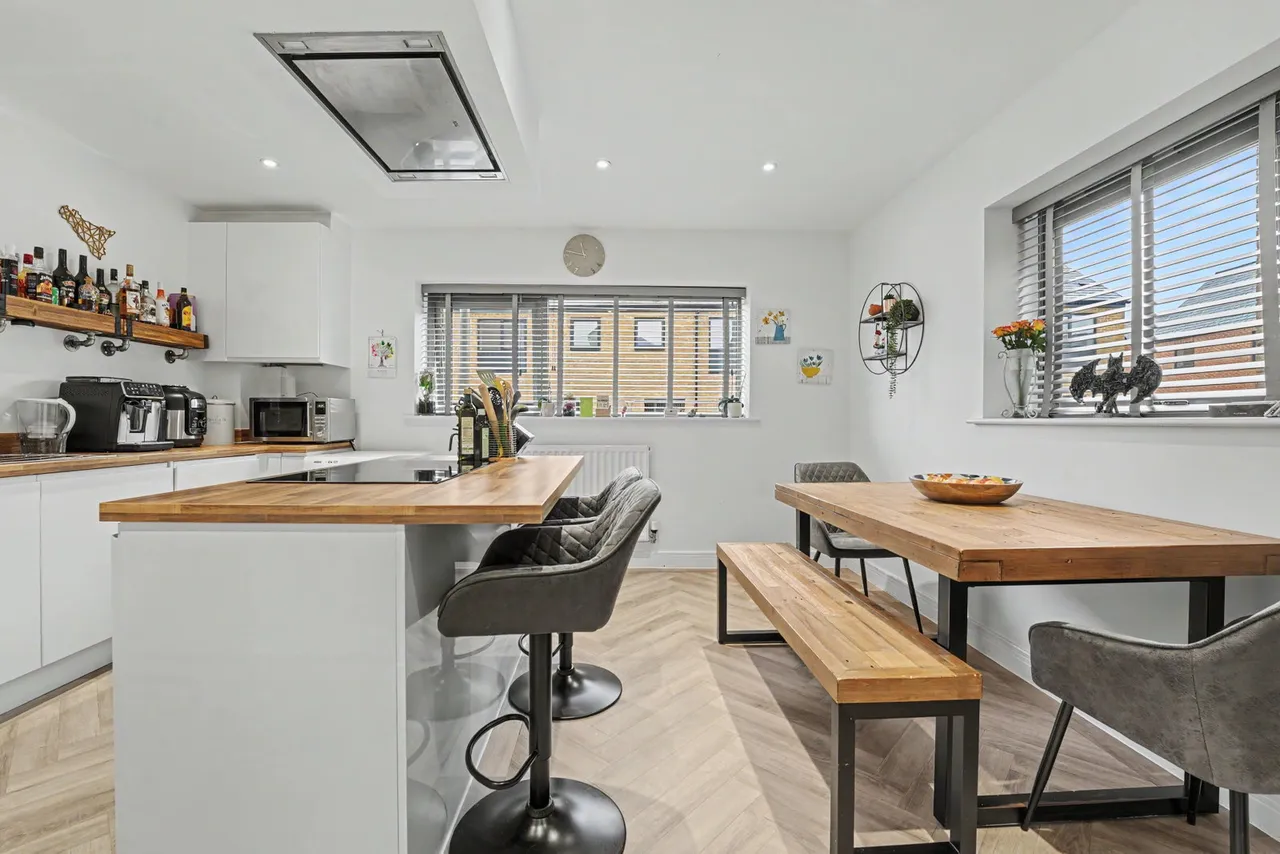 Rosefield Lane, Newhall, Harlow, Essex, CM17 9SE, photo 2