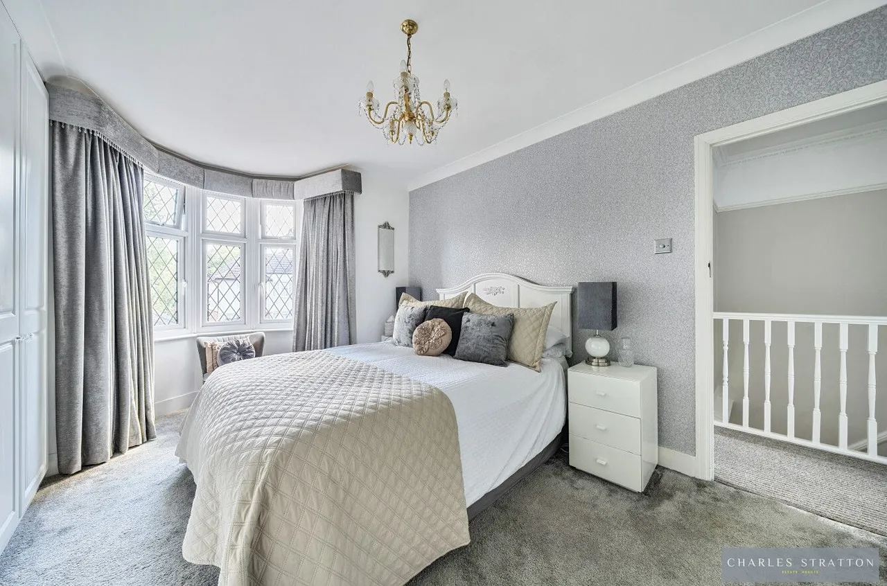 Kingston Road, Romford, Essex, RM1 3NB, photo 4