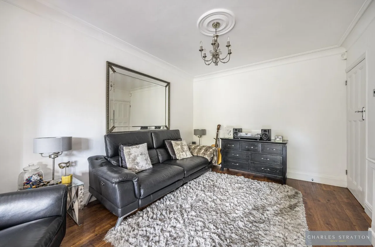 Kingston Road, Romford, Essex, RM1 3NB, photo 5
