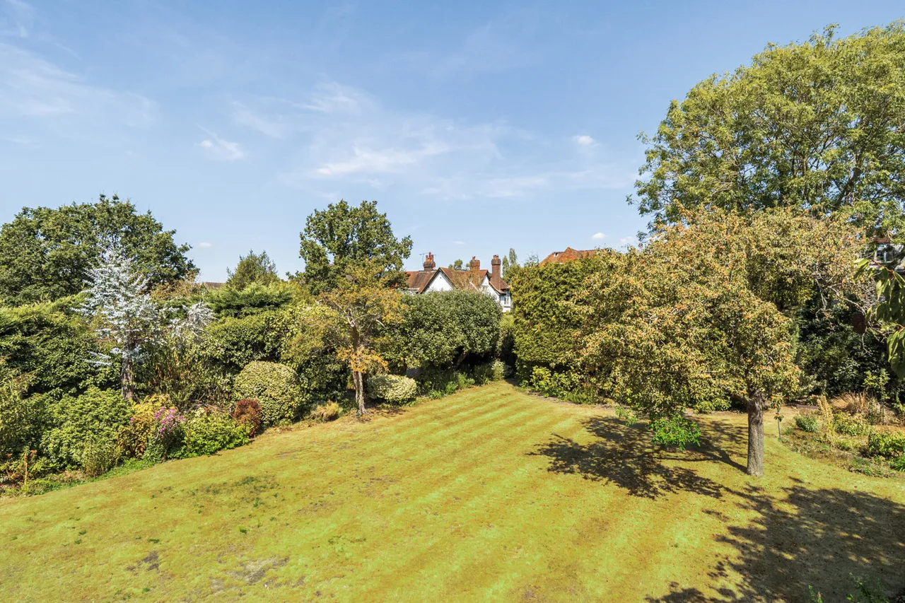 Fulmer Way, Gerrards Cross, SL9, photo 11