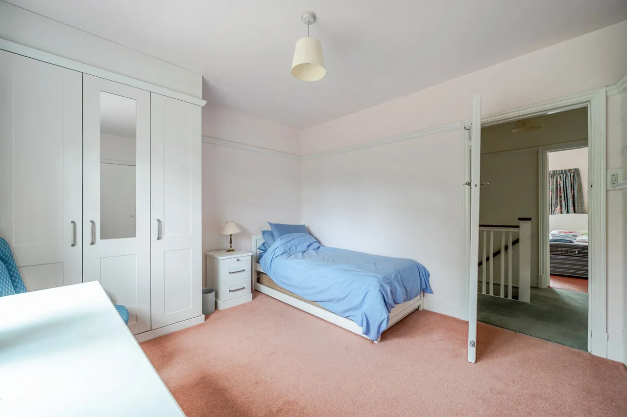 Fulmer Way, Gerrards Cross, SL9, photo 19