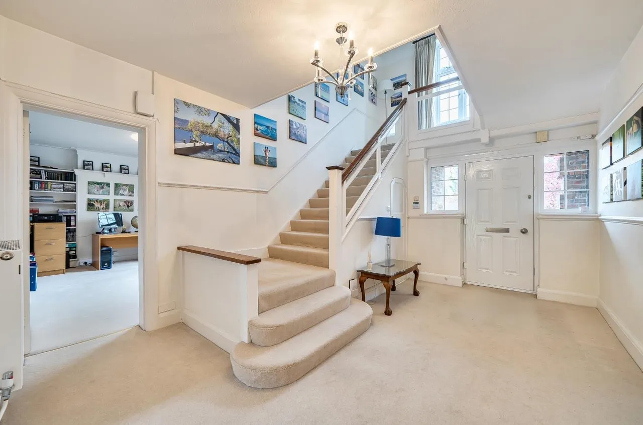 Higher Drive, Banstead, Banstead, SM7 1PF, photo 18