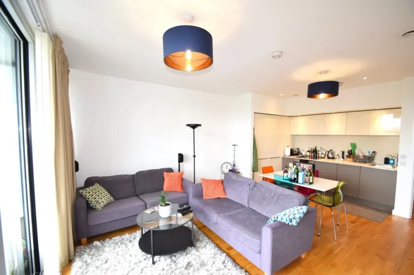Colonial Drive, Chiswick, photo 4