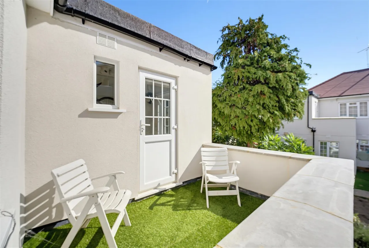 Church Road, Hanwell, photo 8