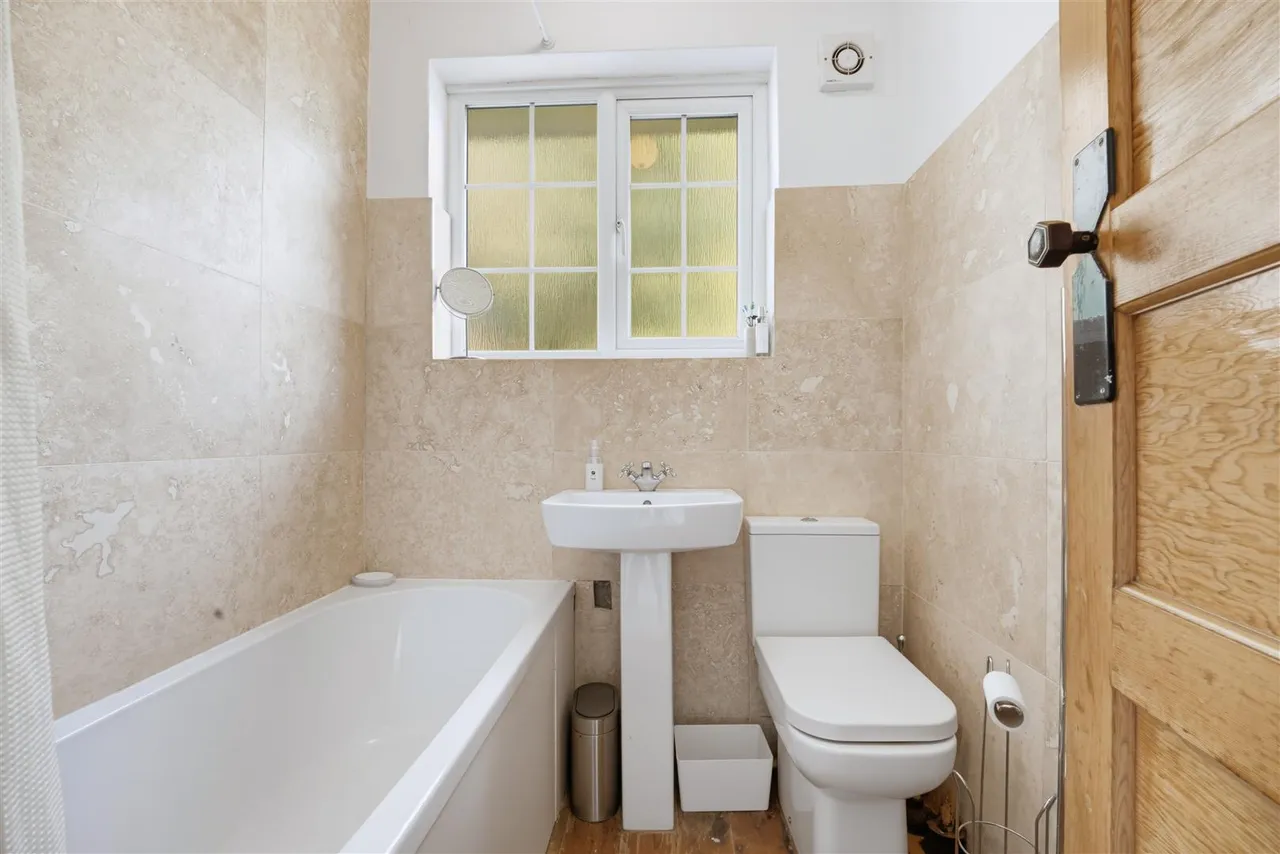 Church Road, Hanwell, photo 7
