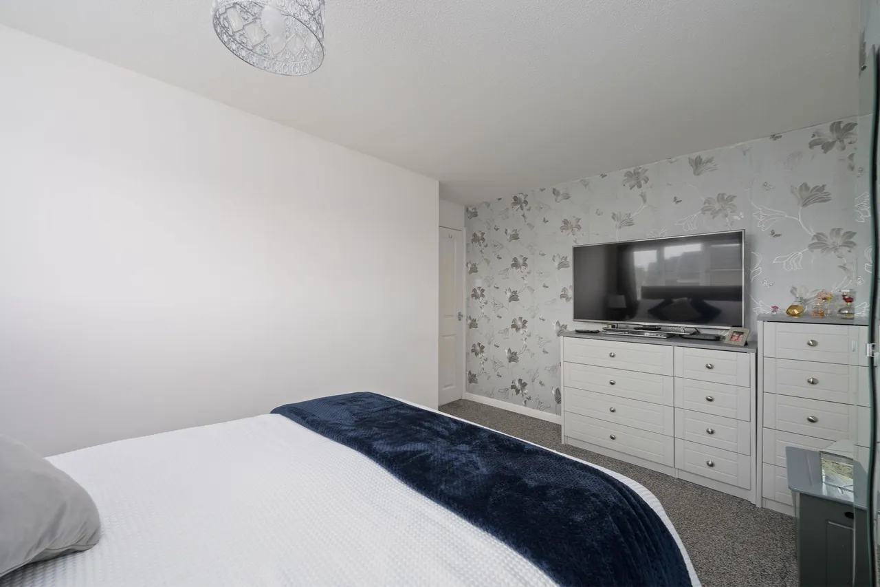 Cunningham Road, Stenhousemuir, FK5 4HH, photo 15